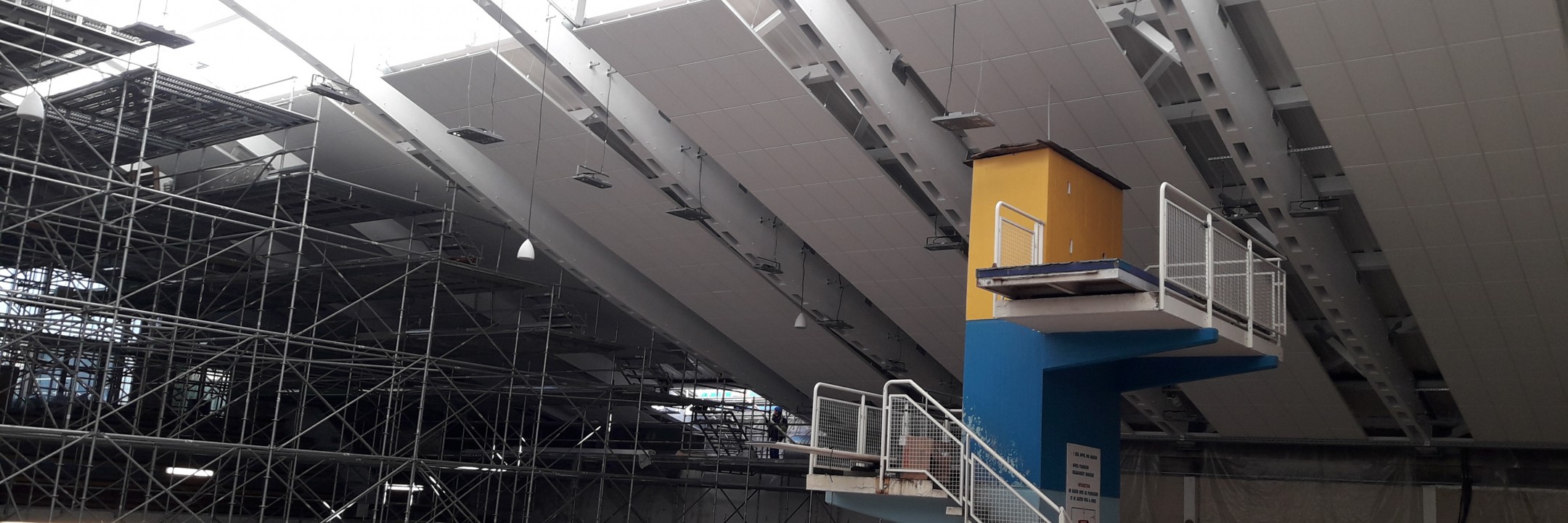 PISCINE YOURI GARGARINE